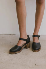 Seychelles Lock and Key Heel in Black