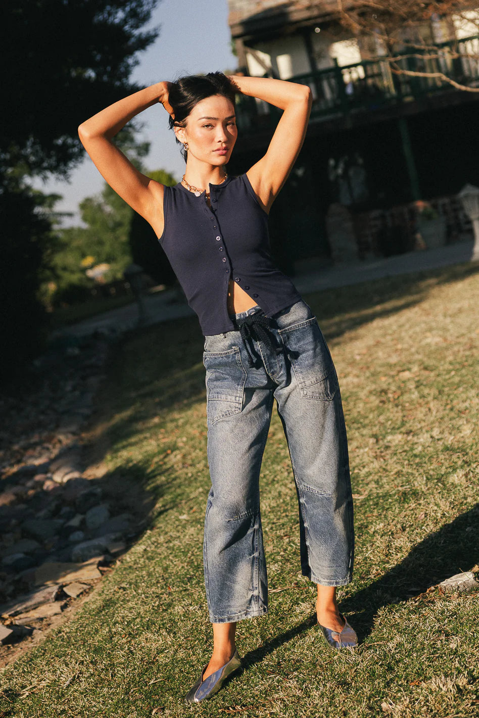 Lucas Button Up Tank Top in Navy