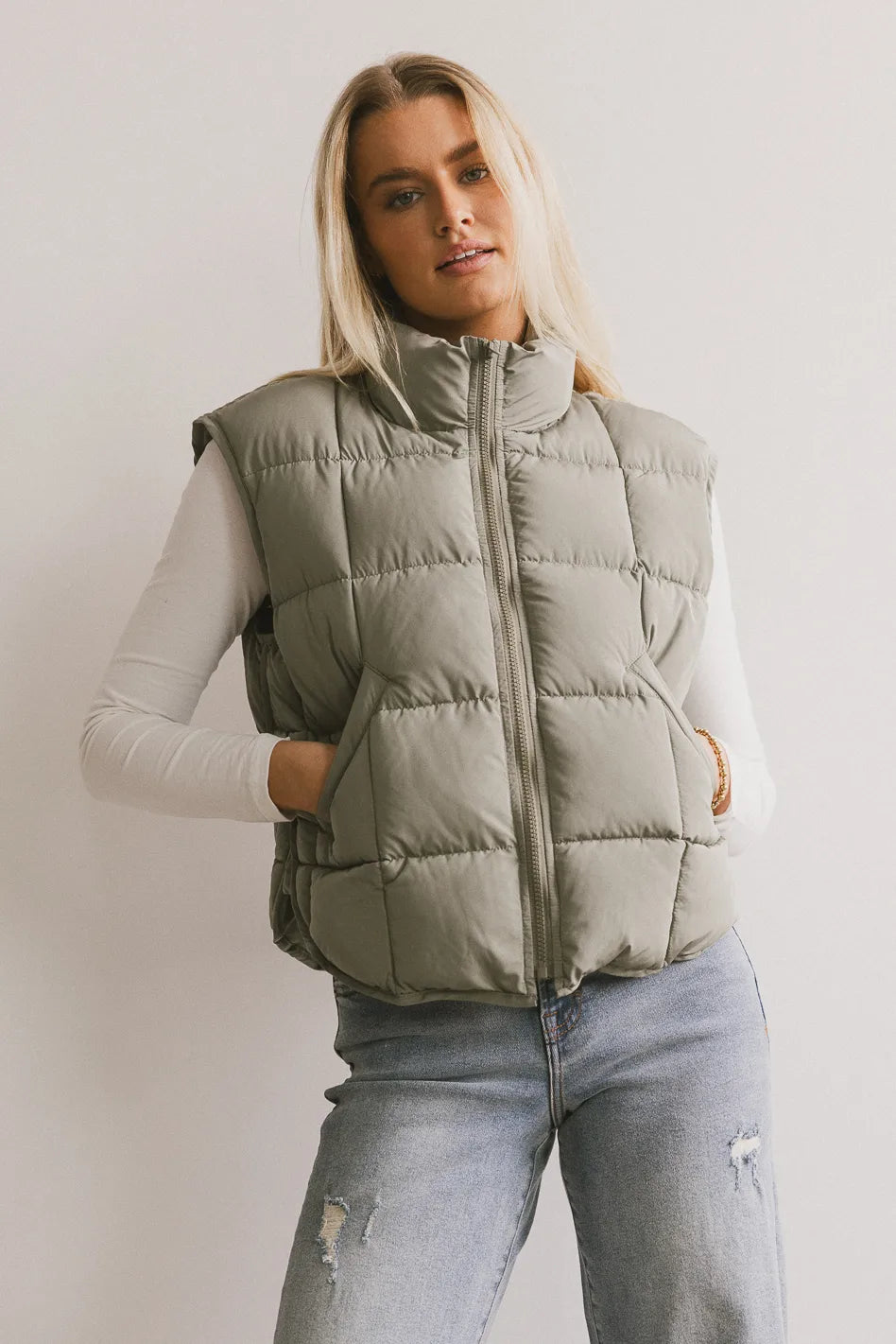 Bellese Quilted Puffer Vest in Olive