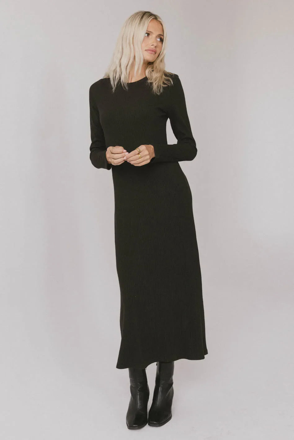 Lynette Ribbed Maxi Dress in Charcoal