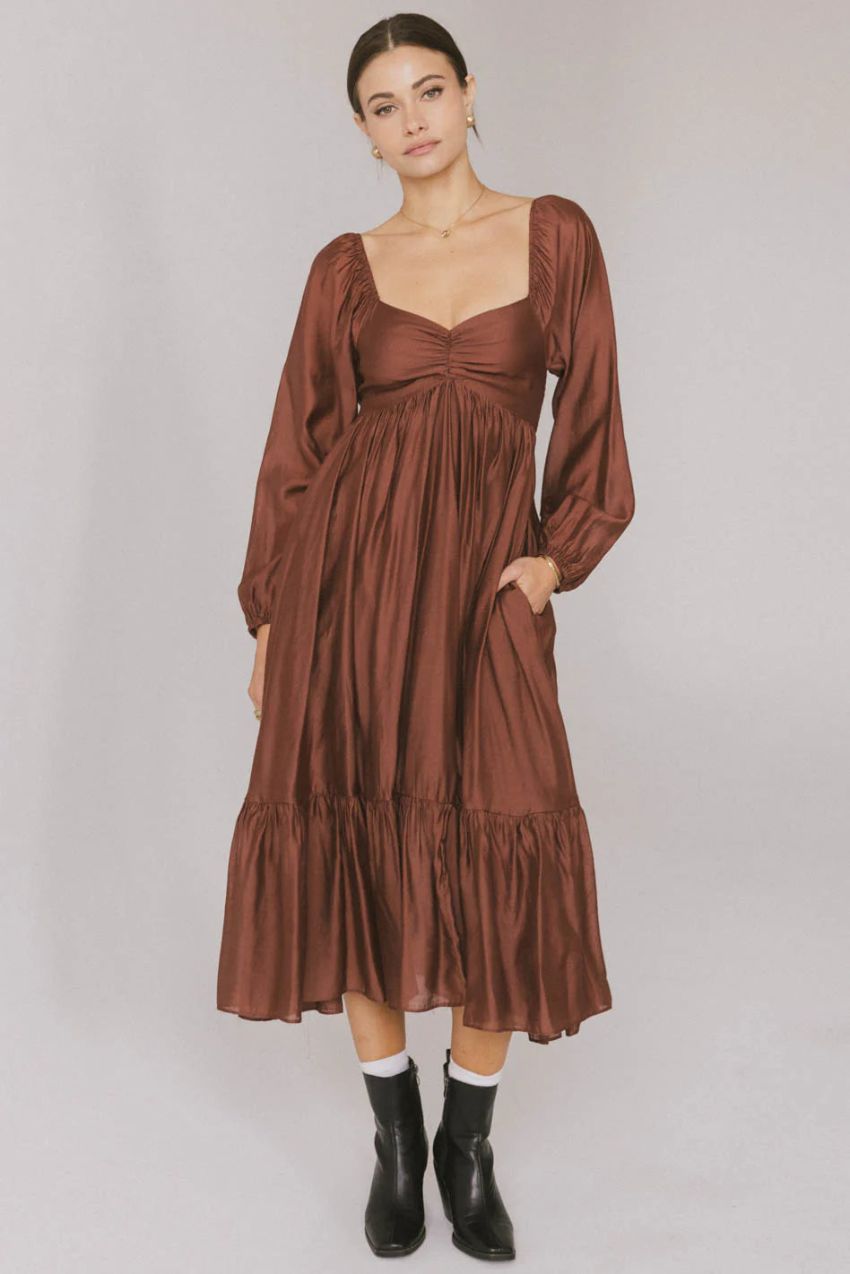 Rael Midi Dress in Brown