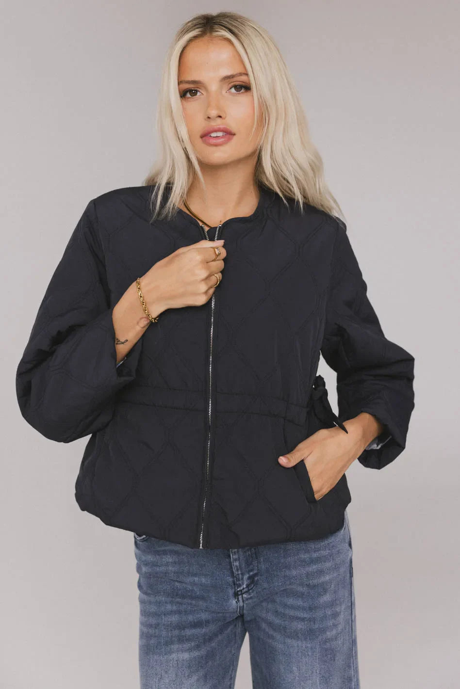 Zola Quilted Jacket in Navy