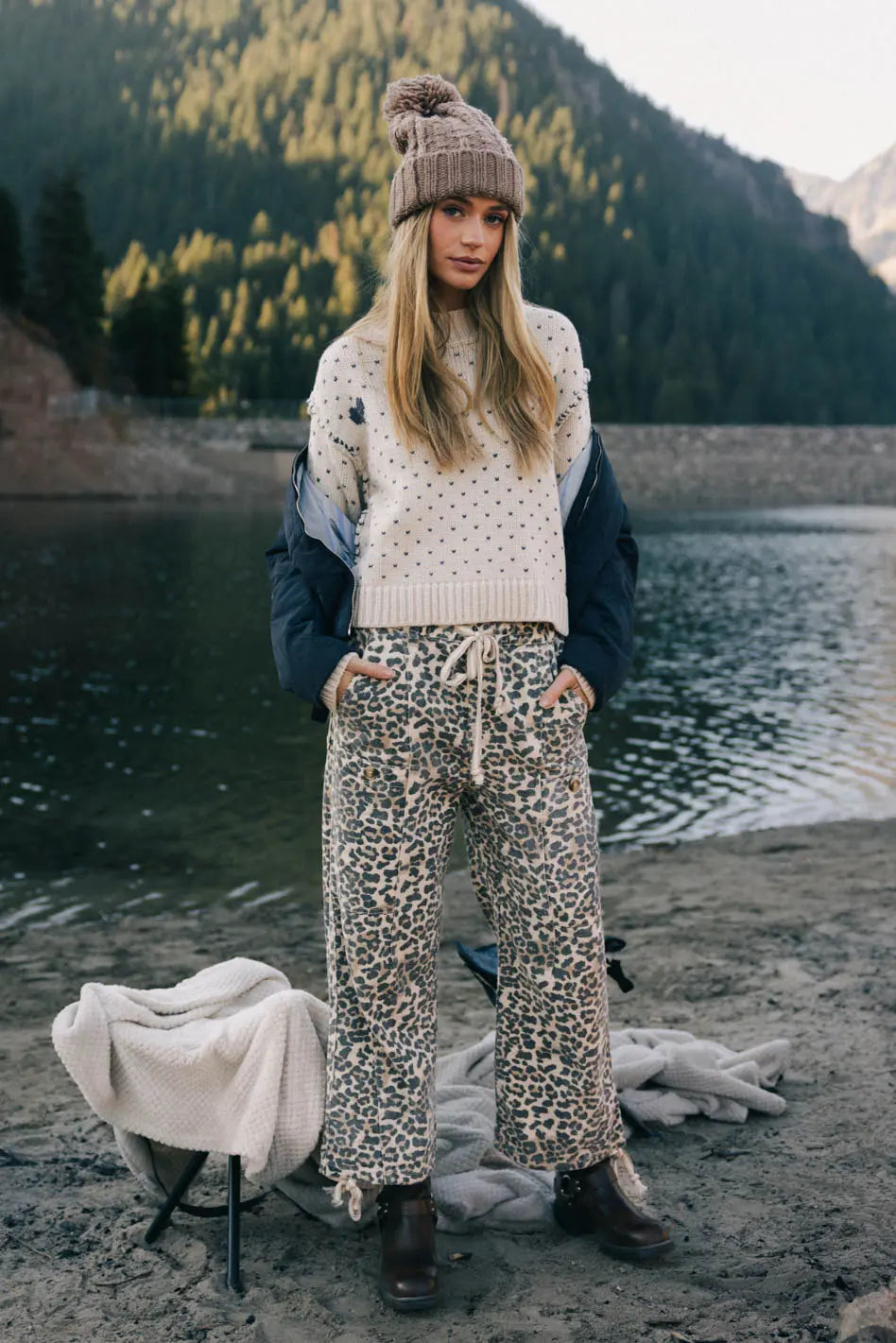 Robyn Pants in Leopard