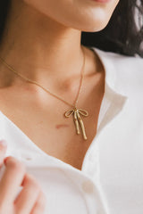 Slouched Bow Necklace