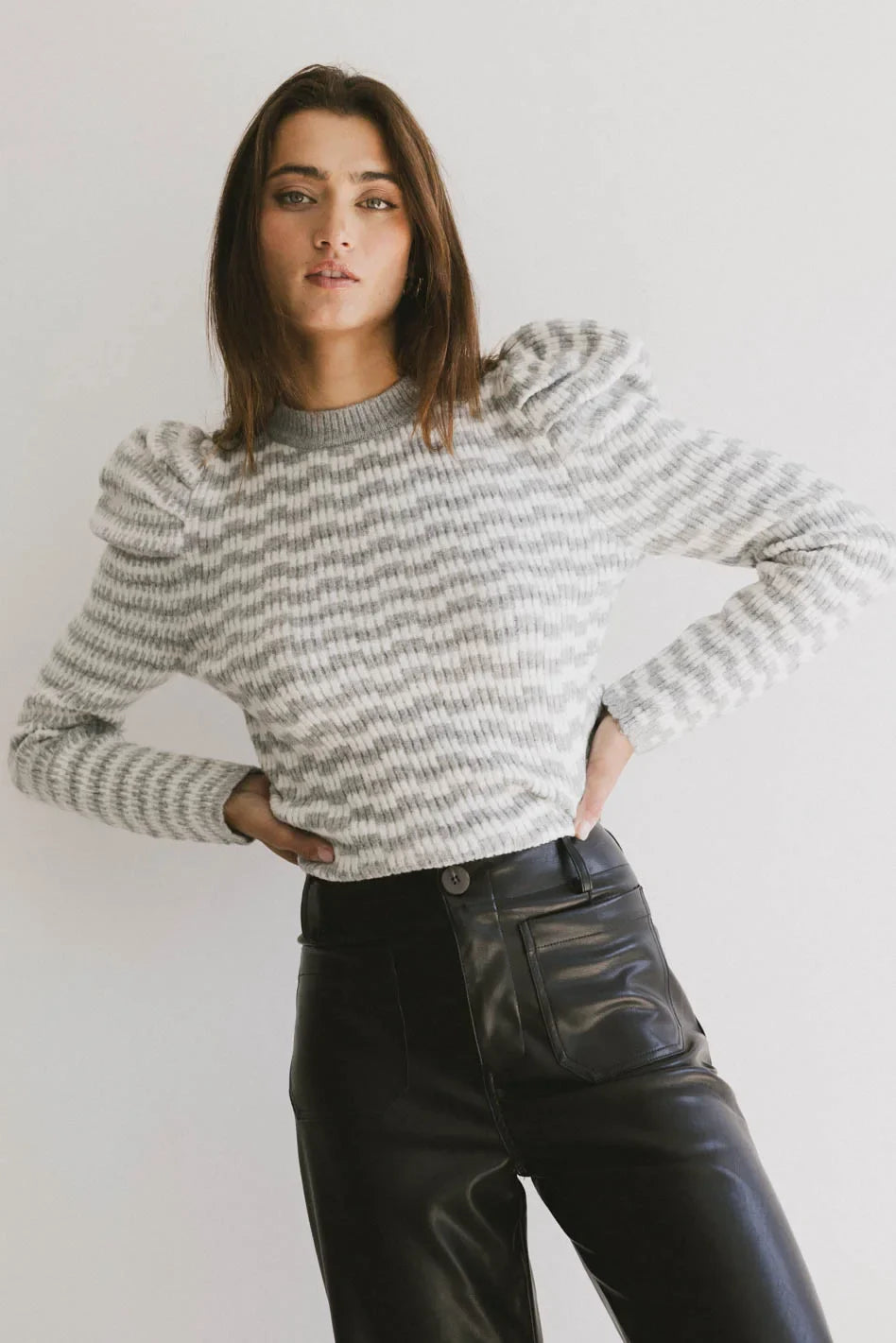 Dustin Knit Sweater in Grey