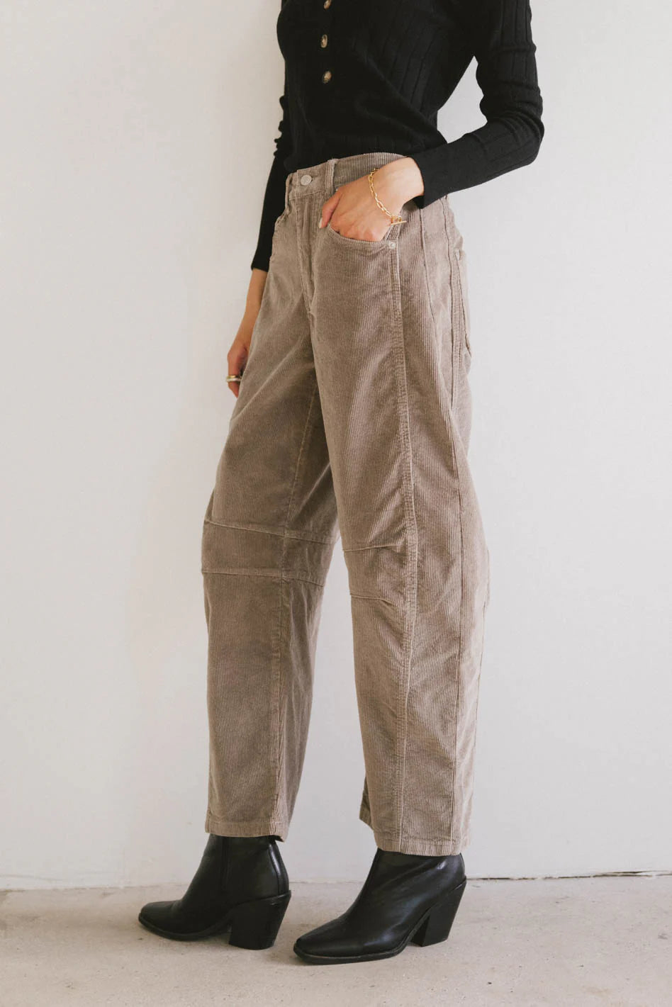 Lisette Barrel Jean in Taupe Corduroy