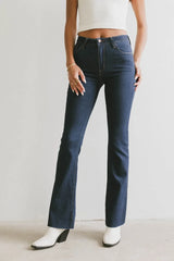 Camiraro Cropped Bootcut Jeans