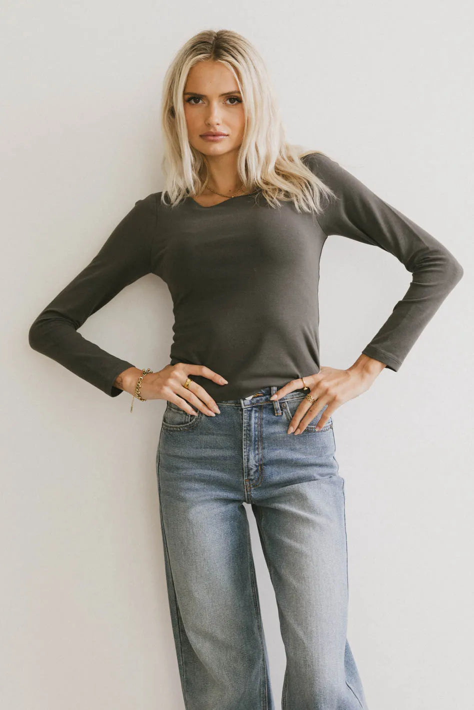 Kendra Basic Top in Grey