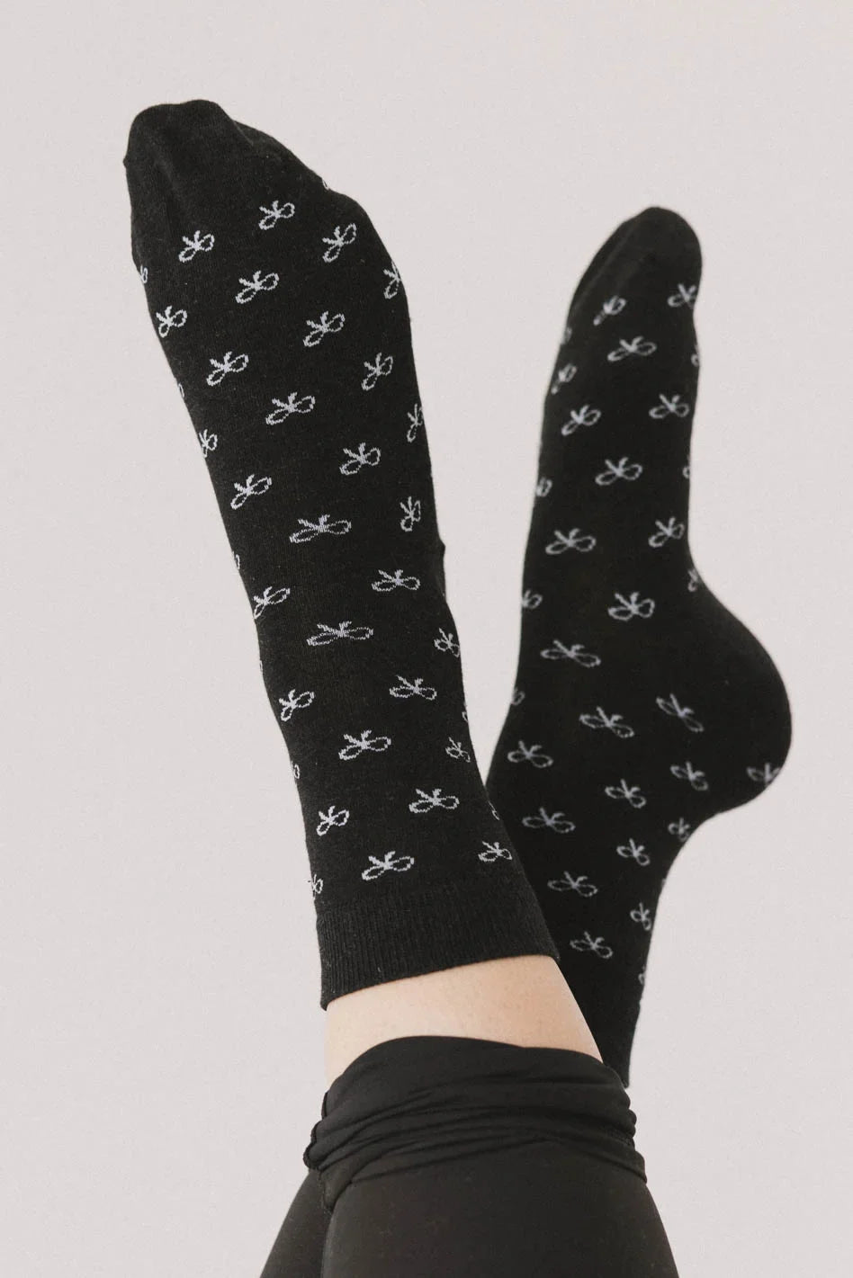 Bow Socks in Black