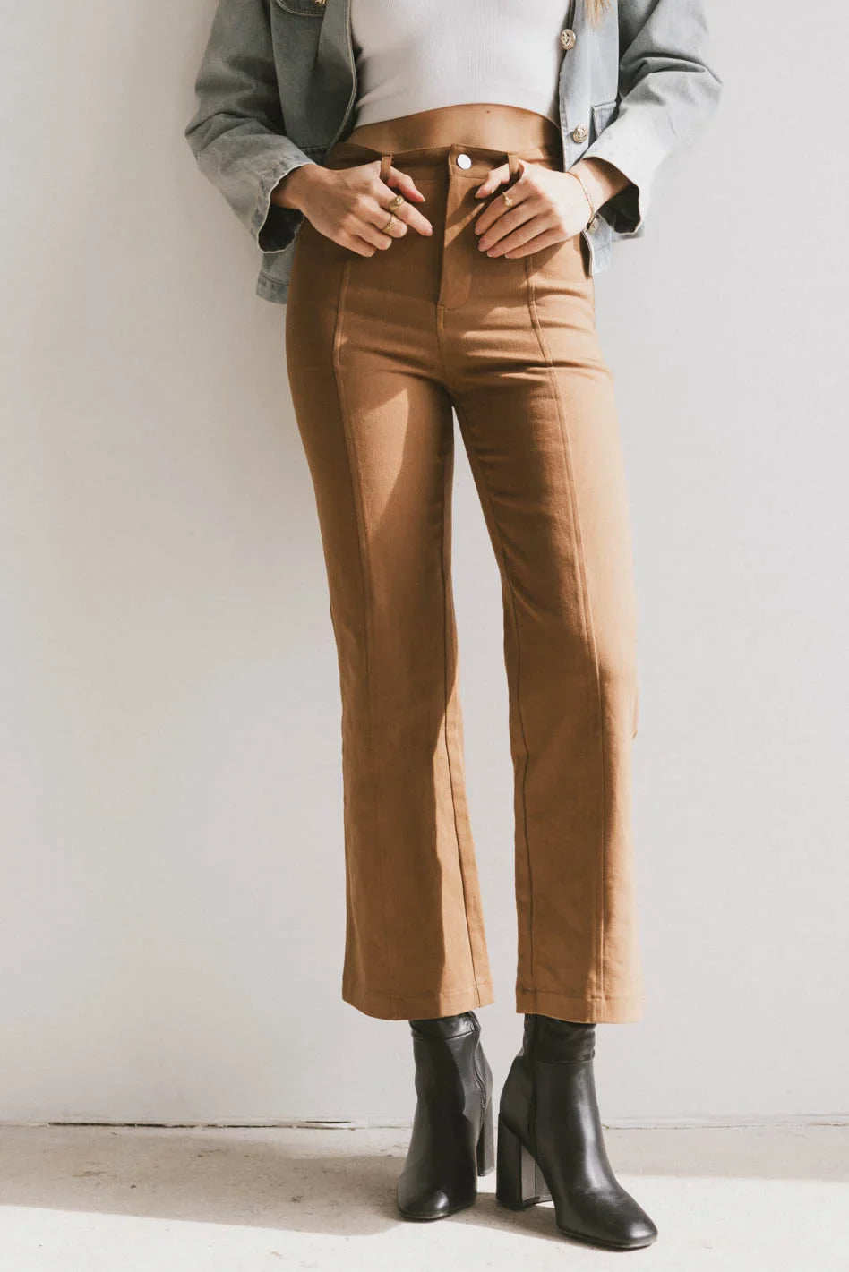 Sable Straight Leg Pants in Camel