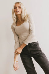 Polly Scoop Neck Top in Fog