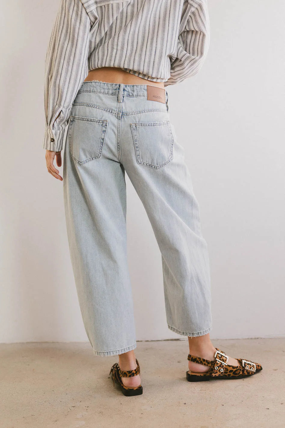 Bentlee Cropped Barrel Jeans in Light Wash