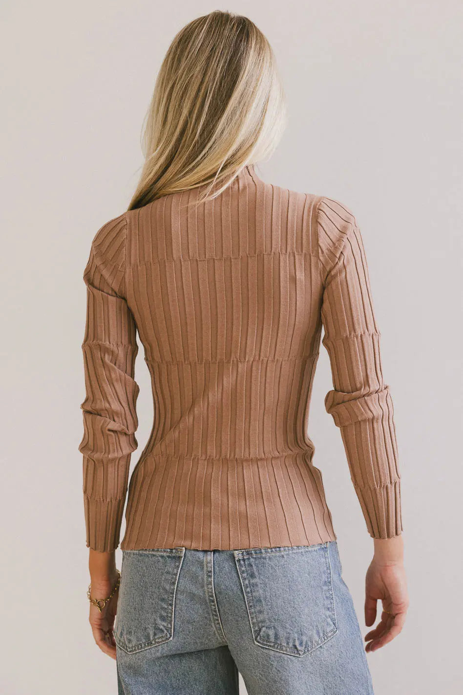 Winnie Ribbed Top in Brown