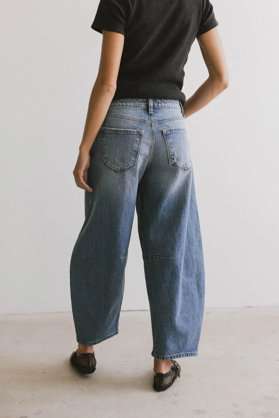 Lex Barrel Jeans in Medium Wash