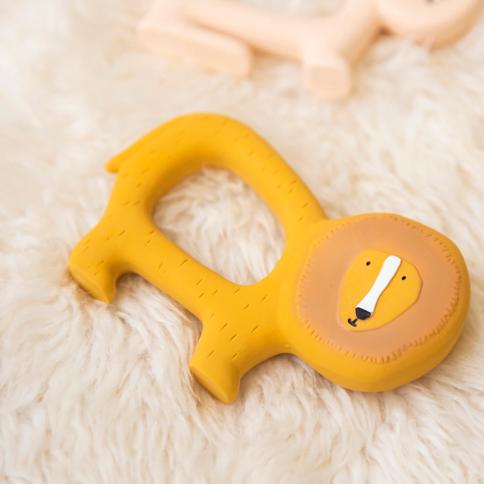 Natural Rubber Grasping Toy – Mr Lion